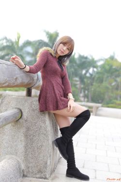 AI换脸JENNIE向上射水